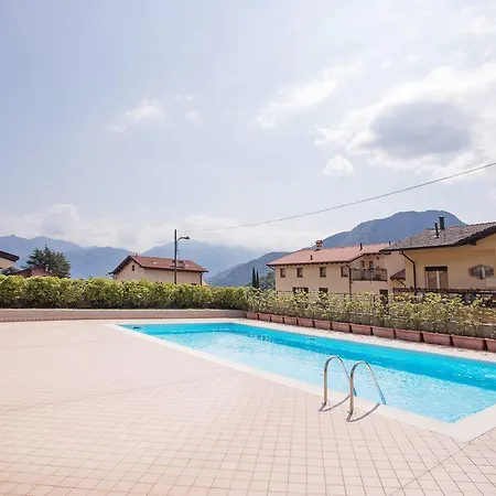 Vecchia Luna With Pool By Italian 莱诺